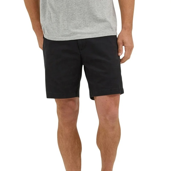 Izod Other - IZOD Regular-Fit Big Man Black Denim Shorts 44 waist NWT